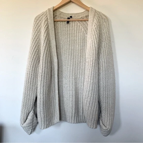 Chunky Knit Beige Long Sleeve Cardigan - Picture 6 of 16